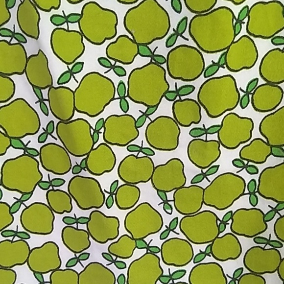 Jennifer Reale Design Green Apple Print Skirt - Picture 3 of 4